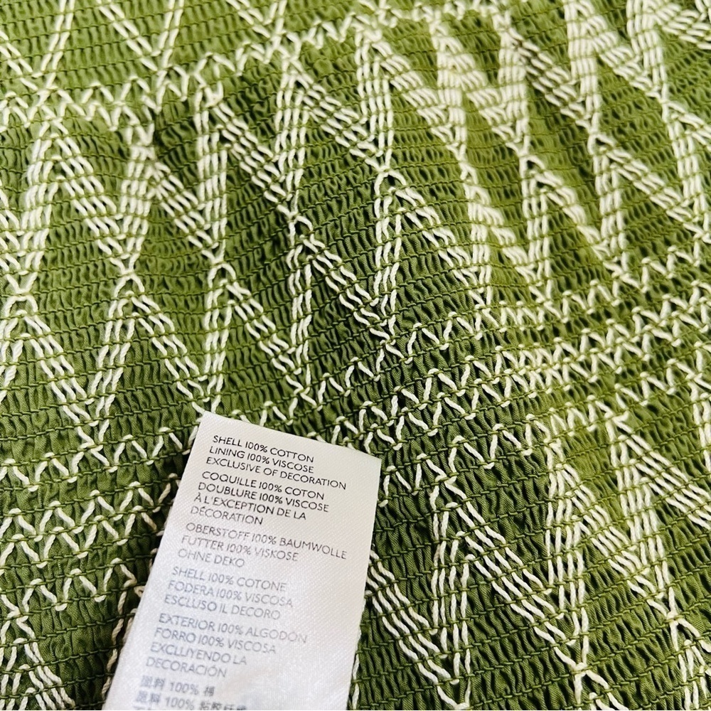 Anthropologie Mave smocked mini skirt green size xsmall - Picture 6 of 7